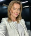 Rencontre Femme : Viktoria, 41 ans à Biélorussie  Minsk